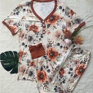Floral Print Women's Pajama Set - Brown and Cream
